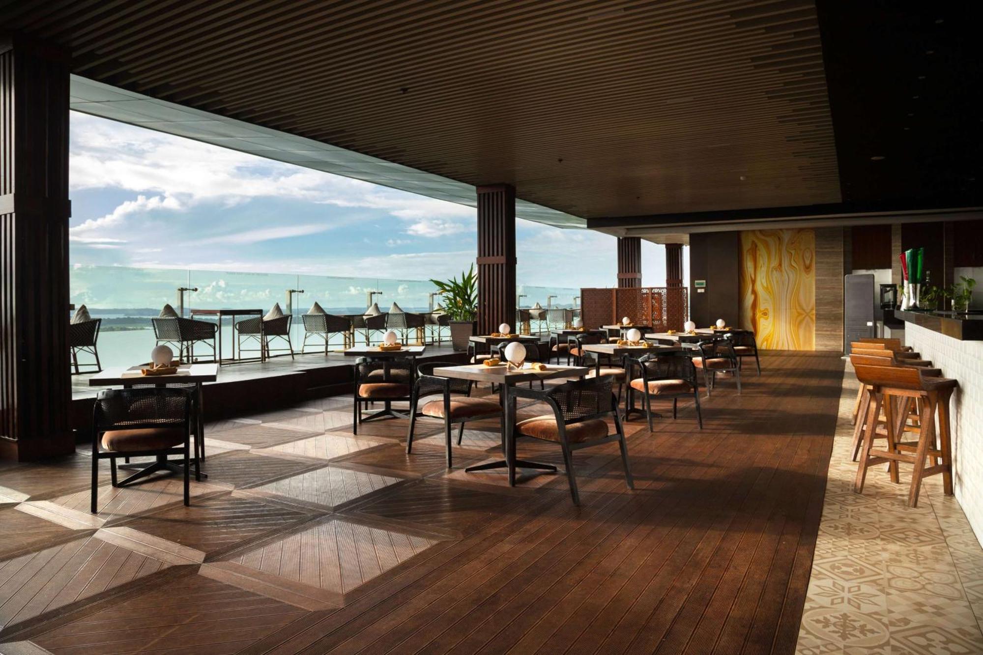 Hotel Wyndham Panbil Batam Esterno foto